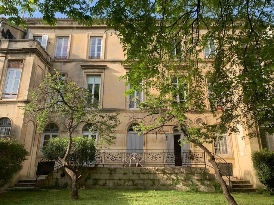 Le Studio Des Carmes Nîmes Exterior foto